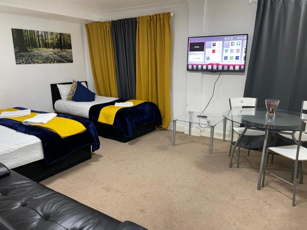 2 Bedrooms Modern Central London Apartment, Full Kitchen, 5 Minutes Tube Station Buitenkant foto