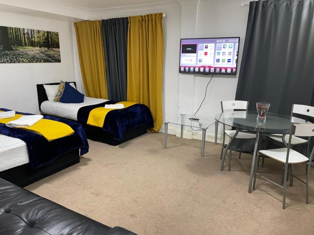 2 Bedrooms Modern Central London Apartment, Full Kitchen, 5 Minutes Tube Station Buitenkant foto