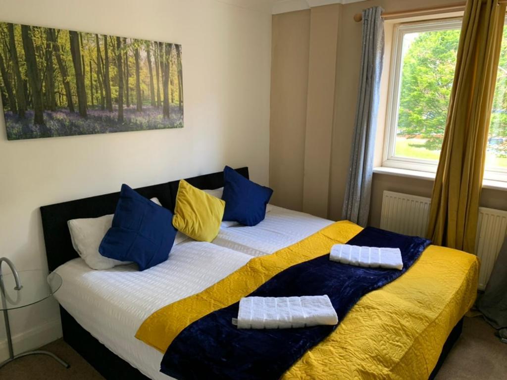 2 Bedrooms Modern Central London Apartment, Full Kitchen, 5 Minutes Tube Station Buitenkant foto